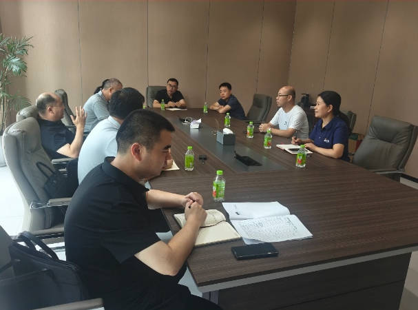 市財政局副局長孟濤帶隊蒞臨星如雨科技座談調研