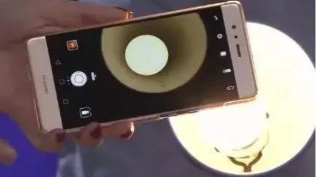 LED燈為何會在相機(jī)上出現(xiàn)頻閃？